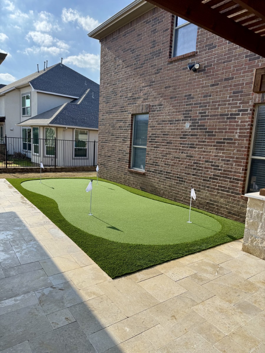 Four-Hole Backyard Putting Green in Flower Mound, TX